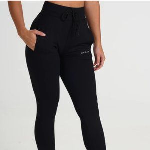 NVGTN Jet Black Joggers Size M